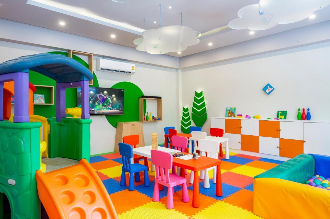 Hotel Woovo Phuket Kata Extérieur photo