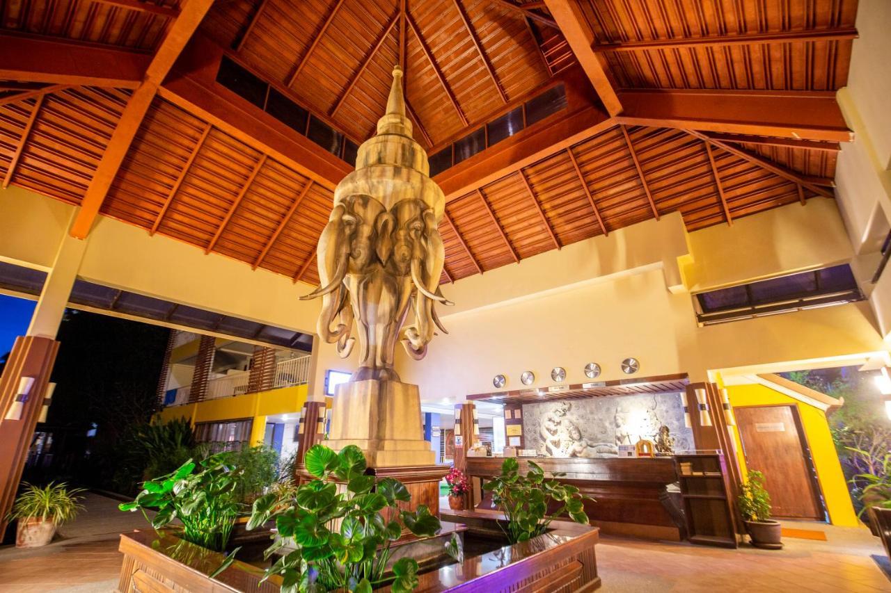 Hotel Woovo Phuket Kata Extérieur photo