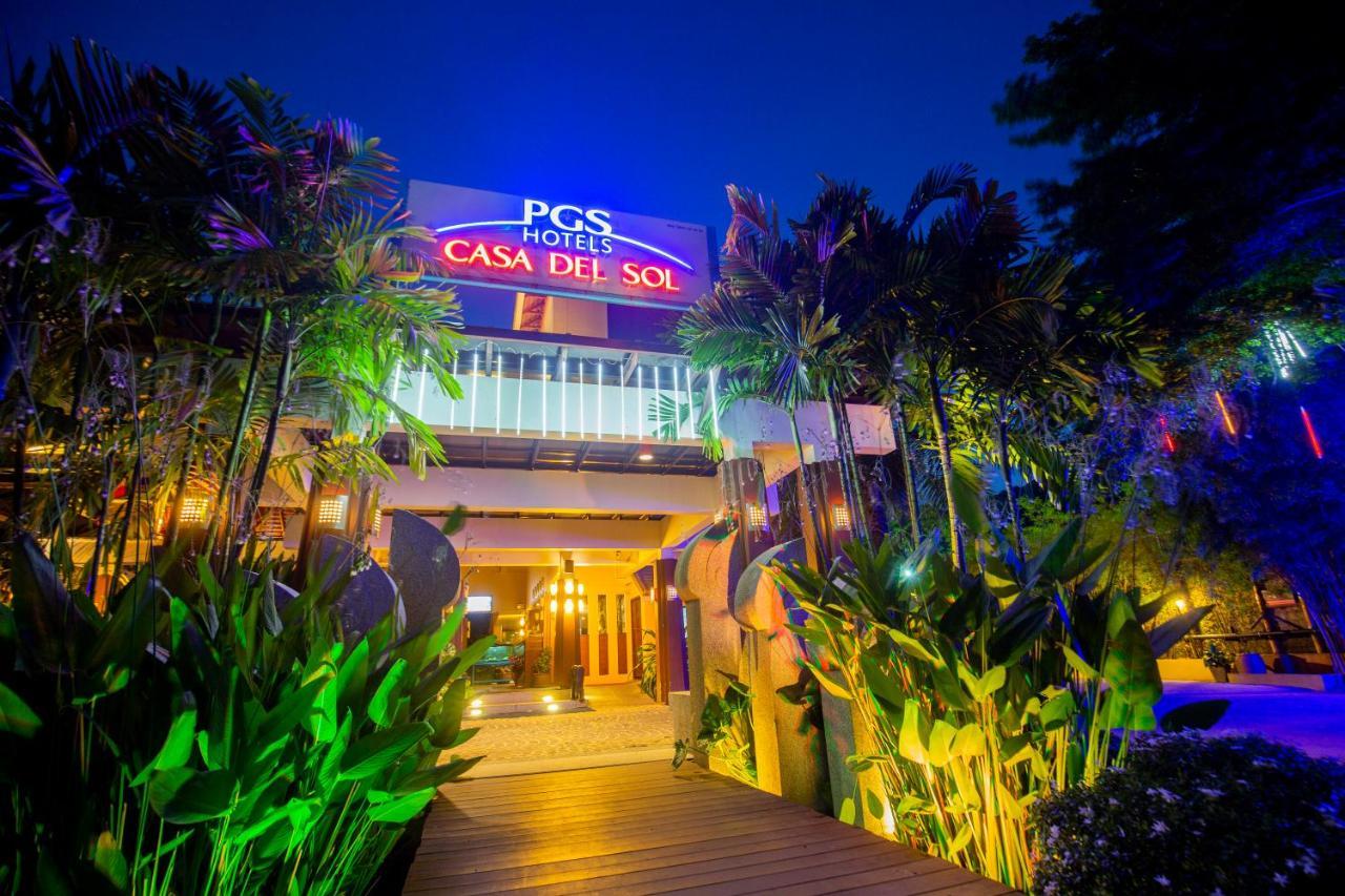 Hotel Woovo Phuket Kata Extérieur photo